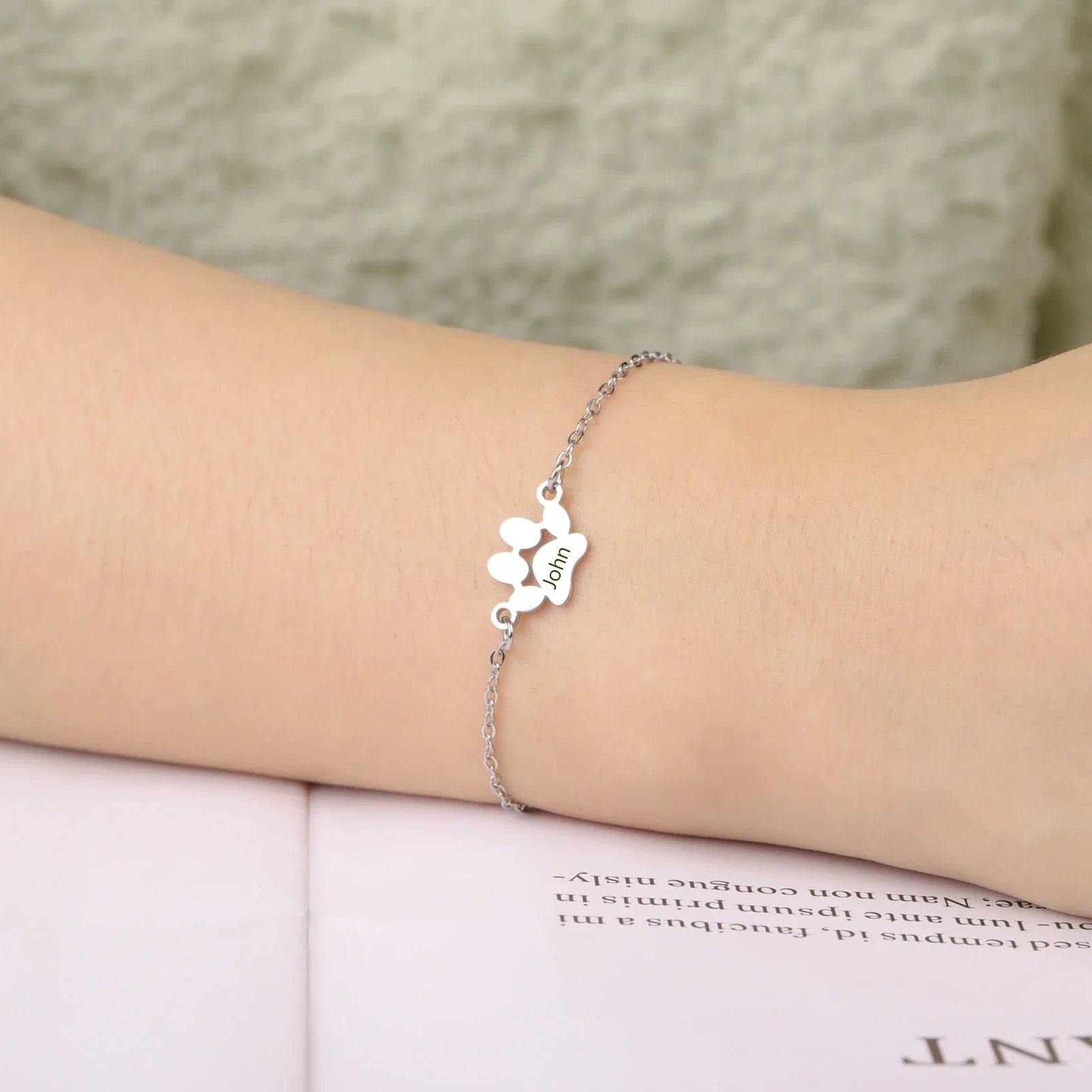 Cute Trendy Dog Cat Paw Custom - Bracelet Link Remover 评论和价格